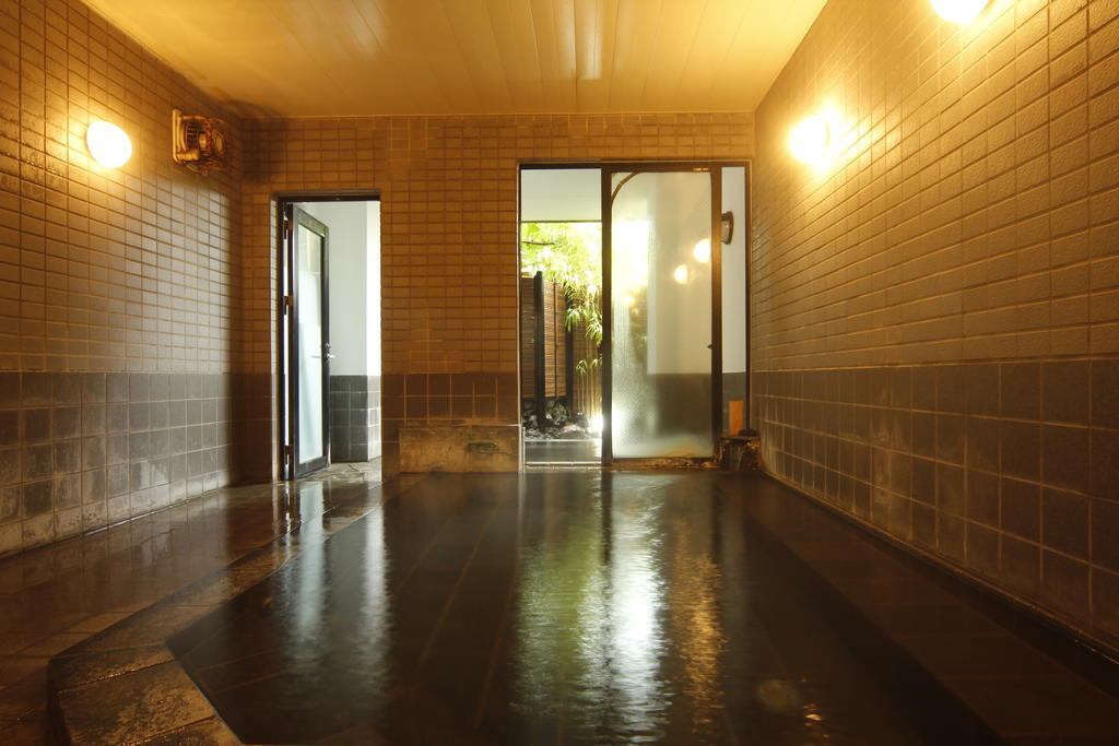 Umimoto Hotel Hakone Buitenkant foto