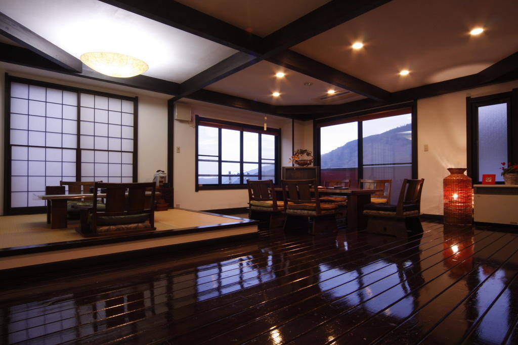 Umimoto Hotel Hakone Kamer foto