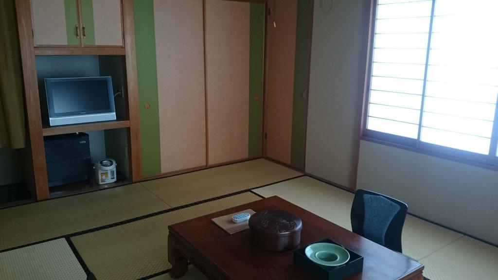 Umimoto Hotel Hakone Buitenkant foto